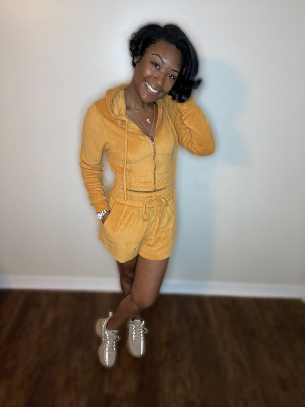 Need Some Lovin Short Set(Mustard)